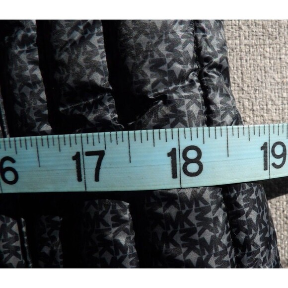 Michael Kors Packable Puffer Jacket Coat Hooded Signature All Over Print Medium - Picture 15 of 16